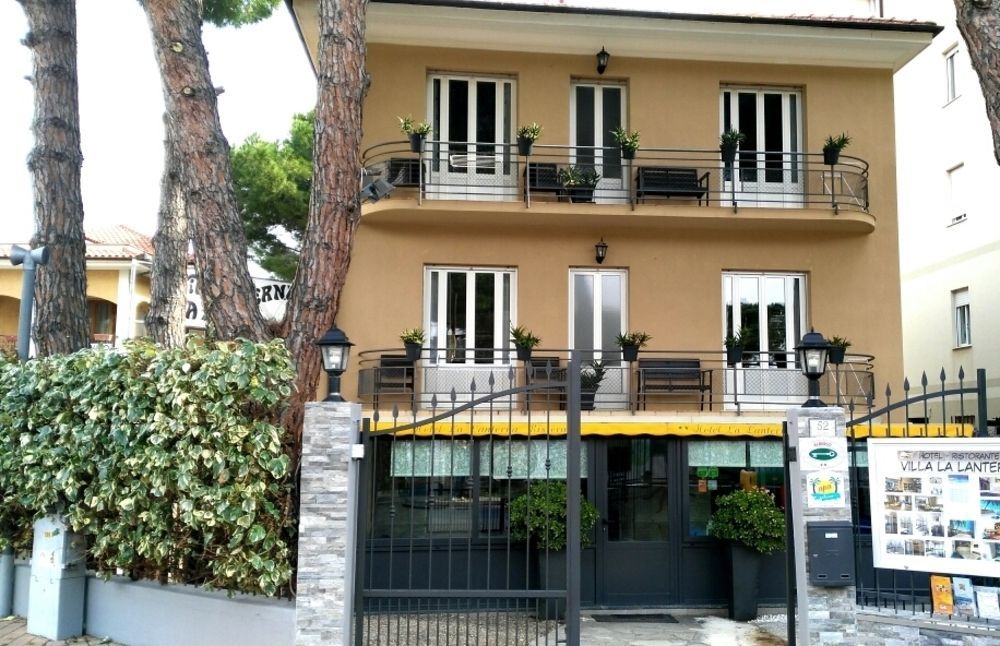 Villa La Lanterna Pietra Ligure Exterior photo